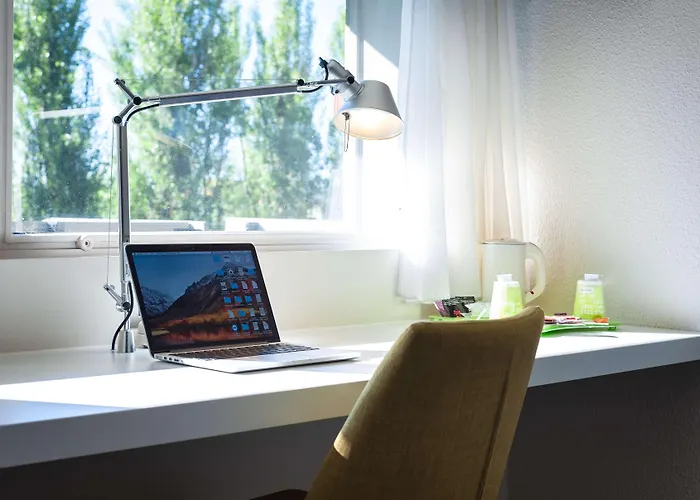 Campanile 3* Μπον